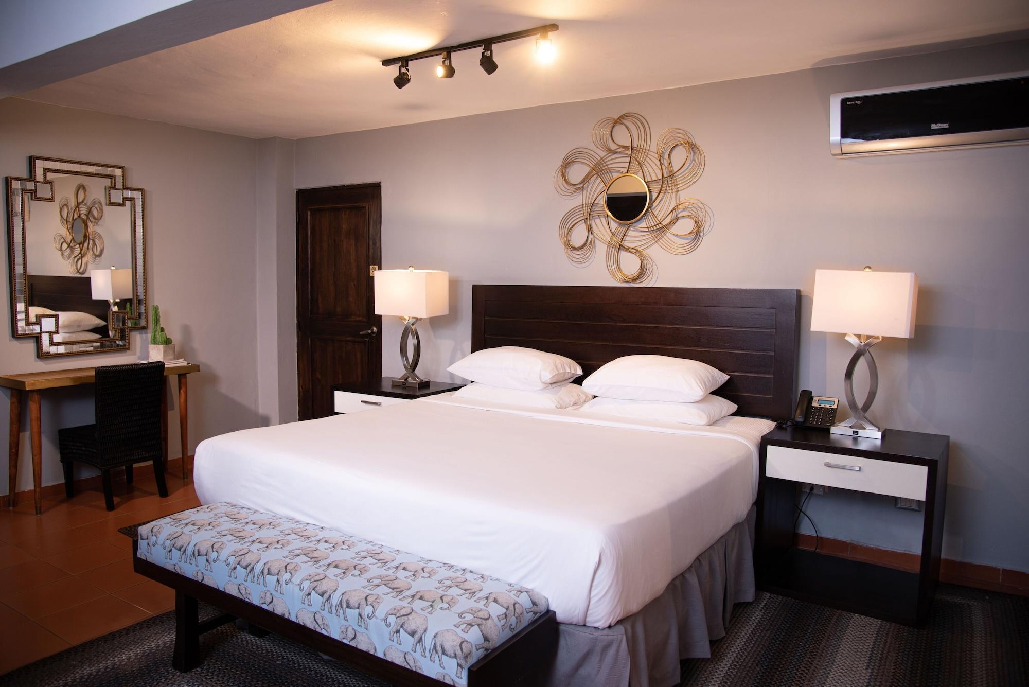 Hotel Camp David Ranch Santiago De Los Caballeros Esterno foto